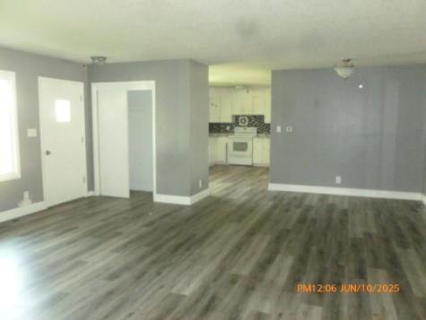 201 E Ross Street Toledo IA 52342