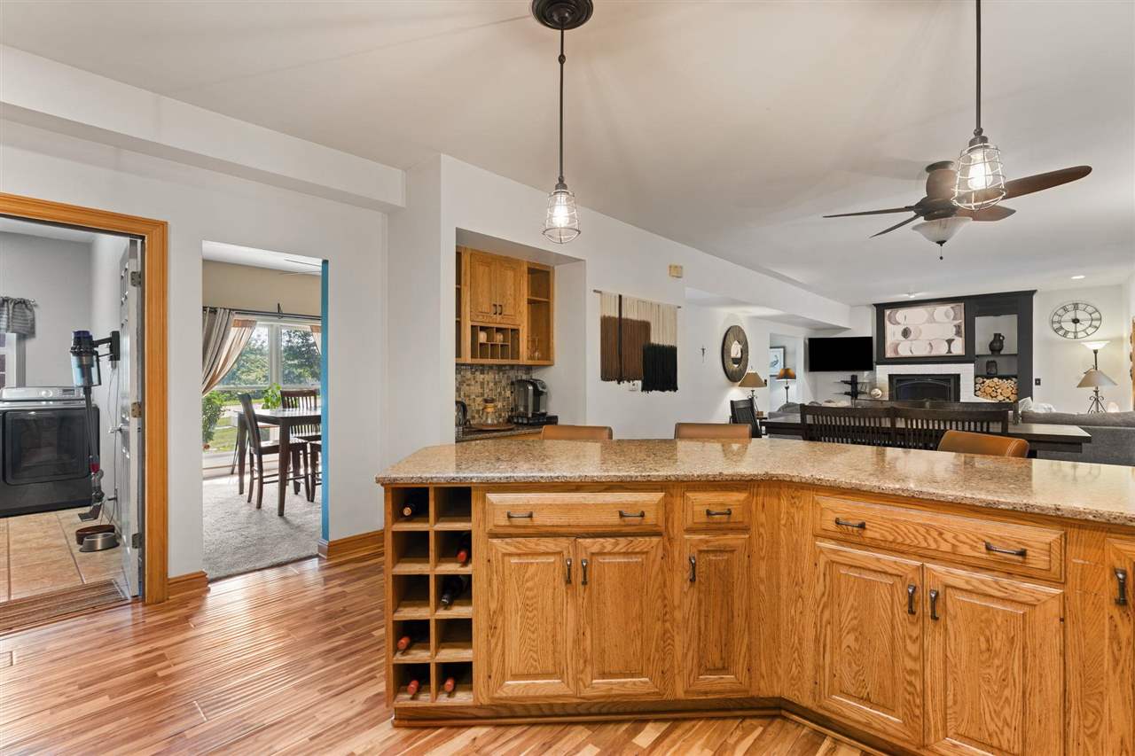 4322 Pioneer Trail Cedar Rapids IA 52403