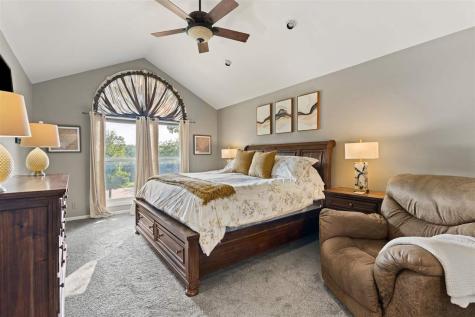 4322 Pioneer Trail Cedar Rapids IA 52403