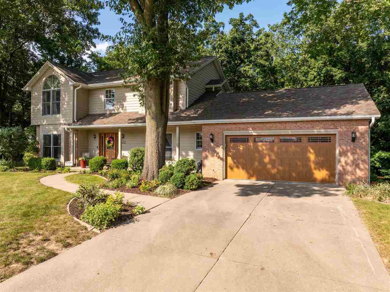 4322 Pioneer Trail Cedar Rapids IA 52403