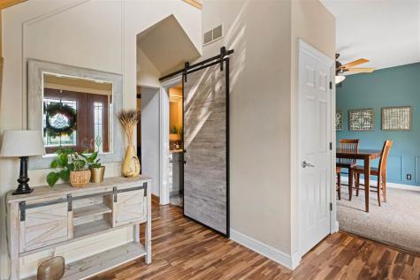 4322 Pioneer Trail Cedar Rapids IA 52403