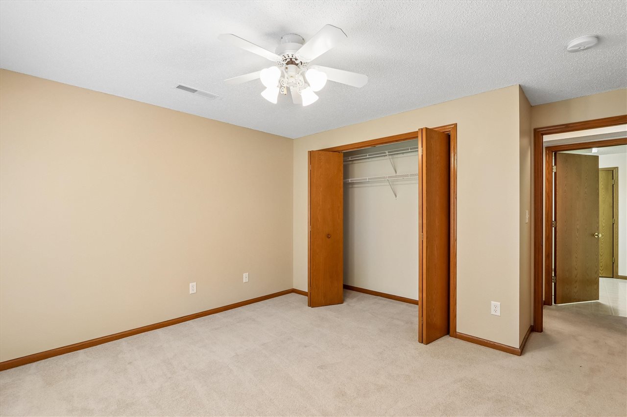 1934 Jeffrey Street Iowa City IA 52246