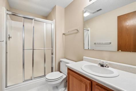 1934 Jeffrey Street Iowa City IA 52246