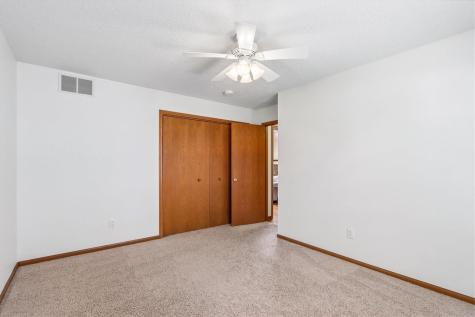 1934 Jeffrey Street Iowa City IA 52246