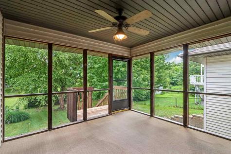 1934 Jeffrey Street Iowa City IA 52246