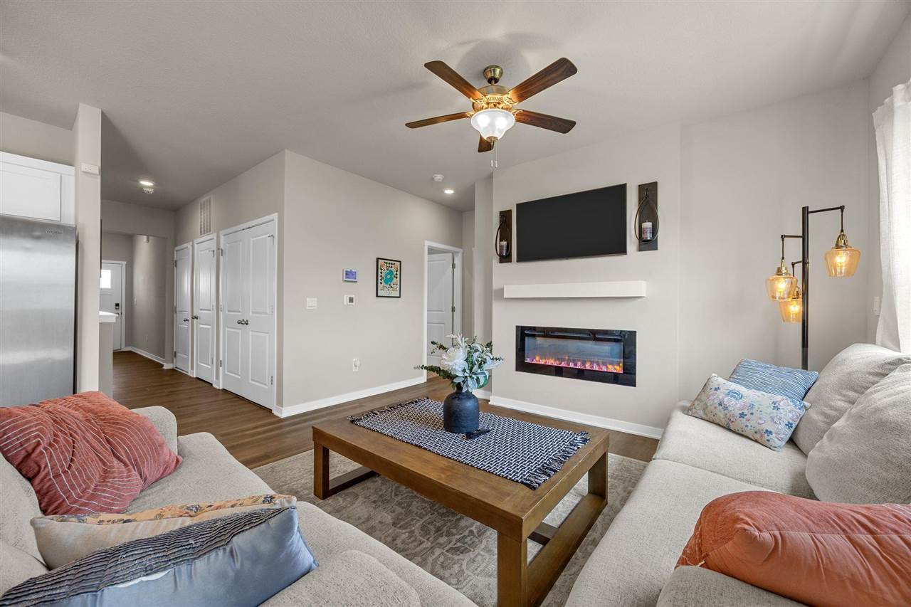3319 Craven Drive Coralville IA 52241