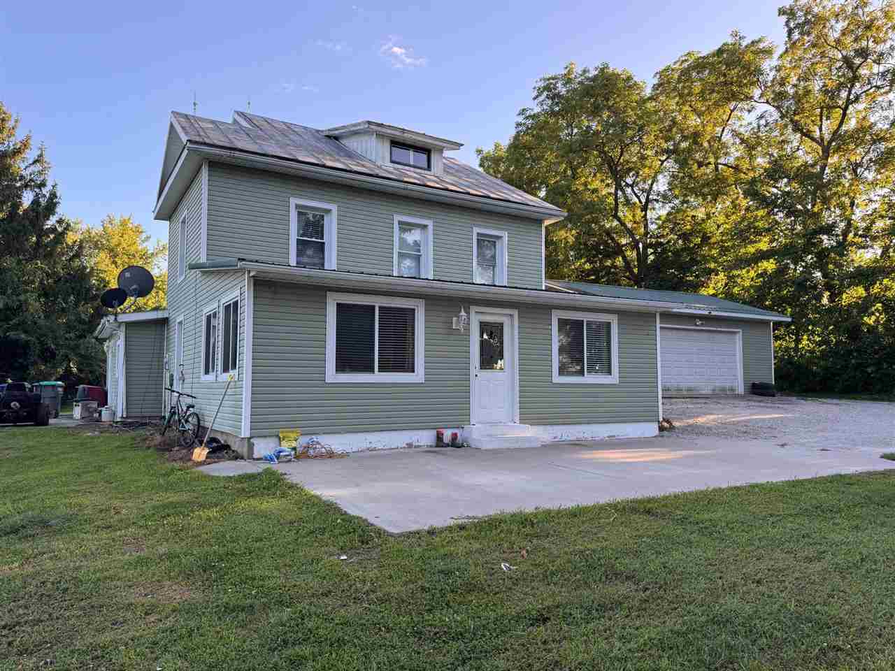 1444 121st Street West Liberty IA 52776