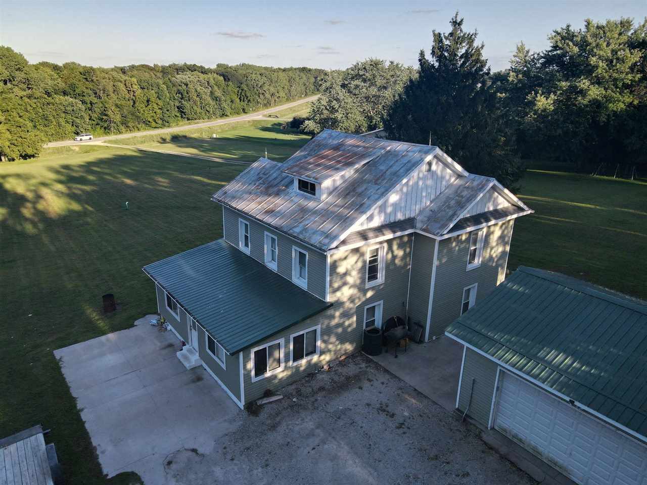 1444 121st Street West Liberty IA 52776