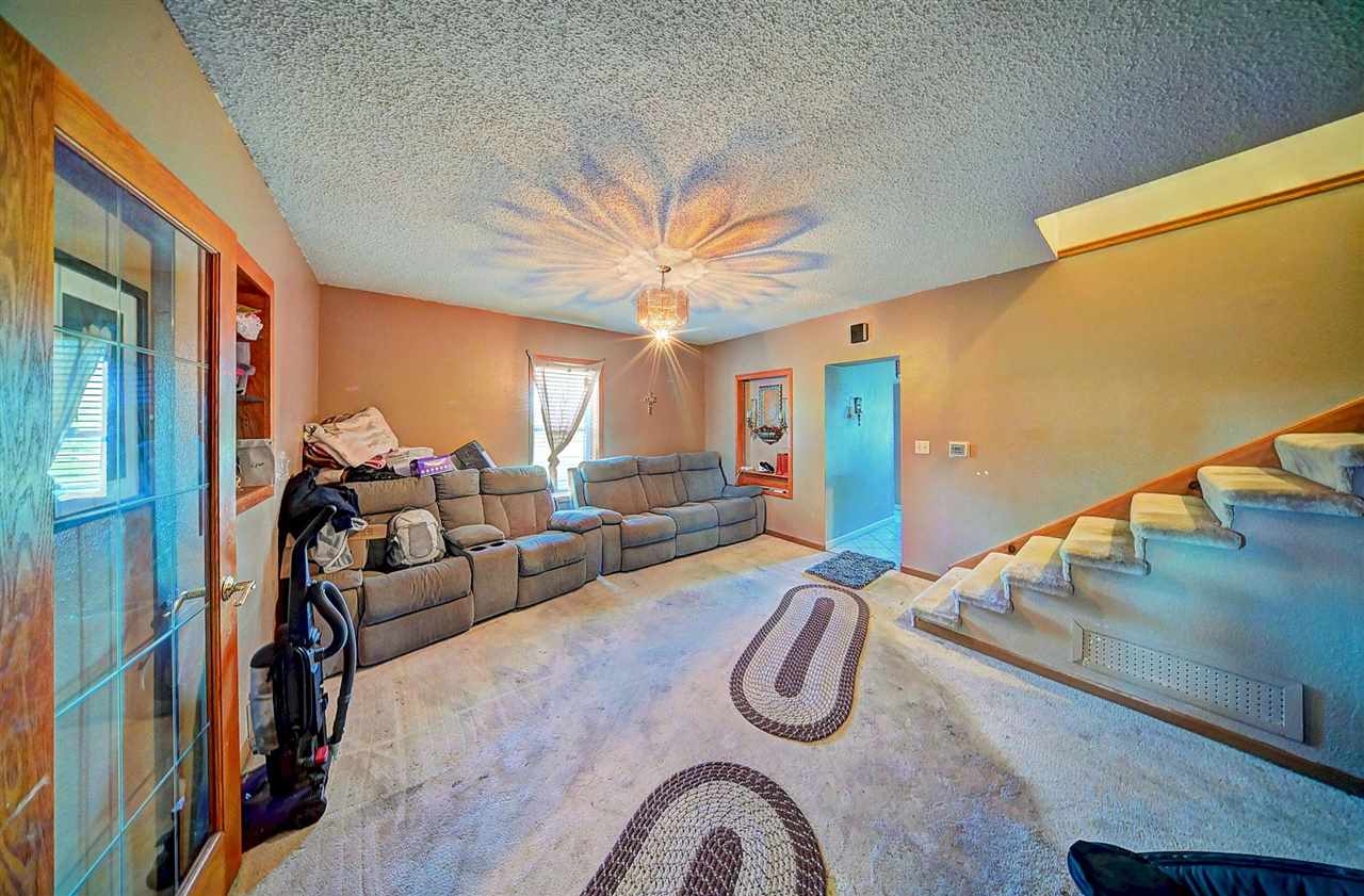 1444 121st Street West Liberty IA 52776