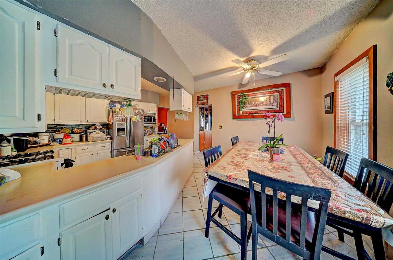 1444 121st Street West Liberty IA 52776
