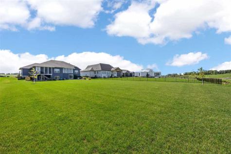 1601 Heartland Street Fairfax IA 52228