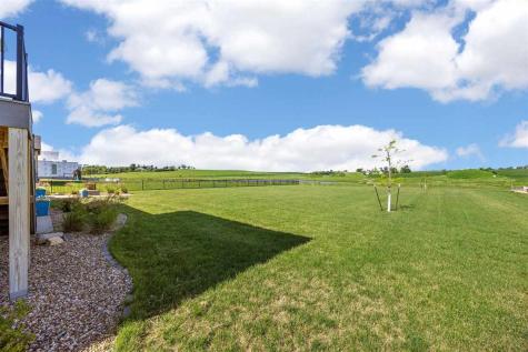 1601 Heartland Street Fairfax IA 52228