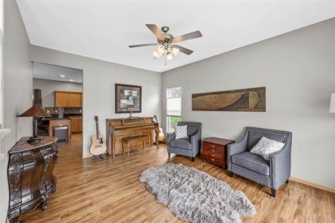 2812 Broken Woods Drive Coralville IA 52241