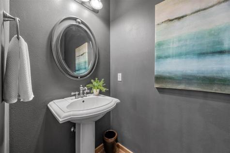 2812 Broken Woods Drive Coralville IA 52241