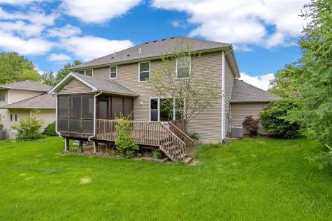 2812 Broken Woods Drive Coralville IA 52241