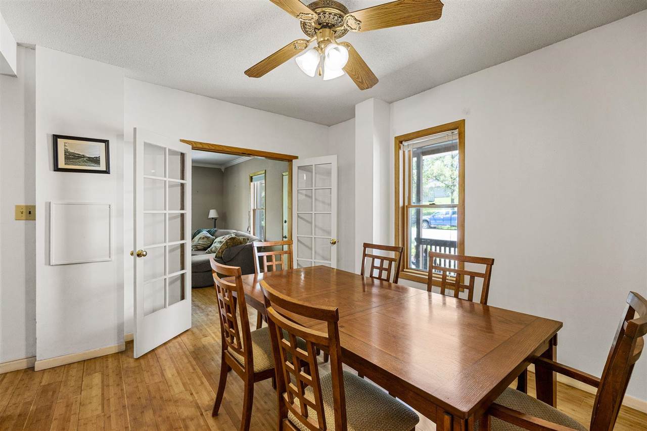1828 NE Shady Lne North Liberty IA 52317