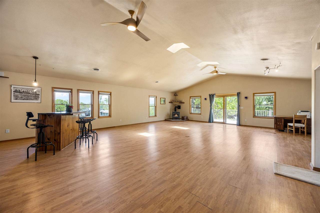 1828 NE Shady Lne North Liberty IA 52317