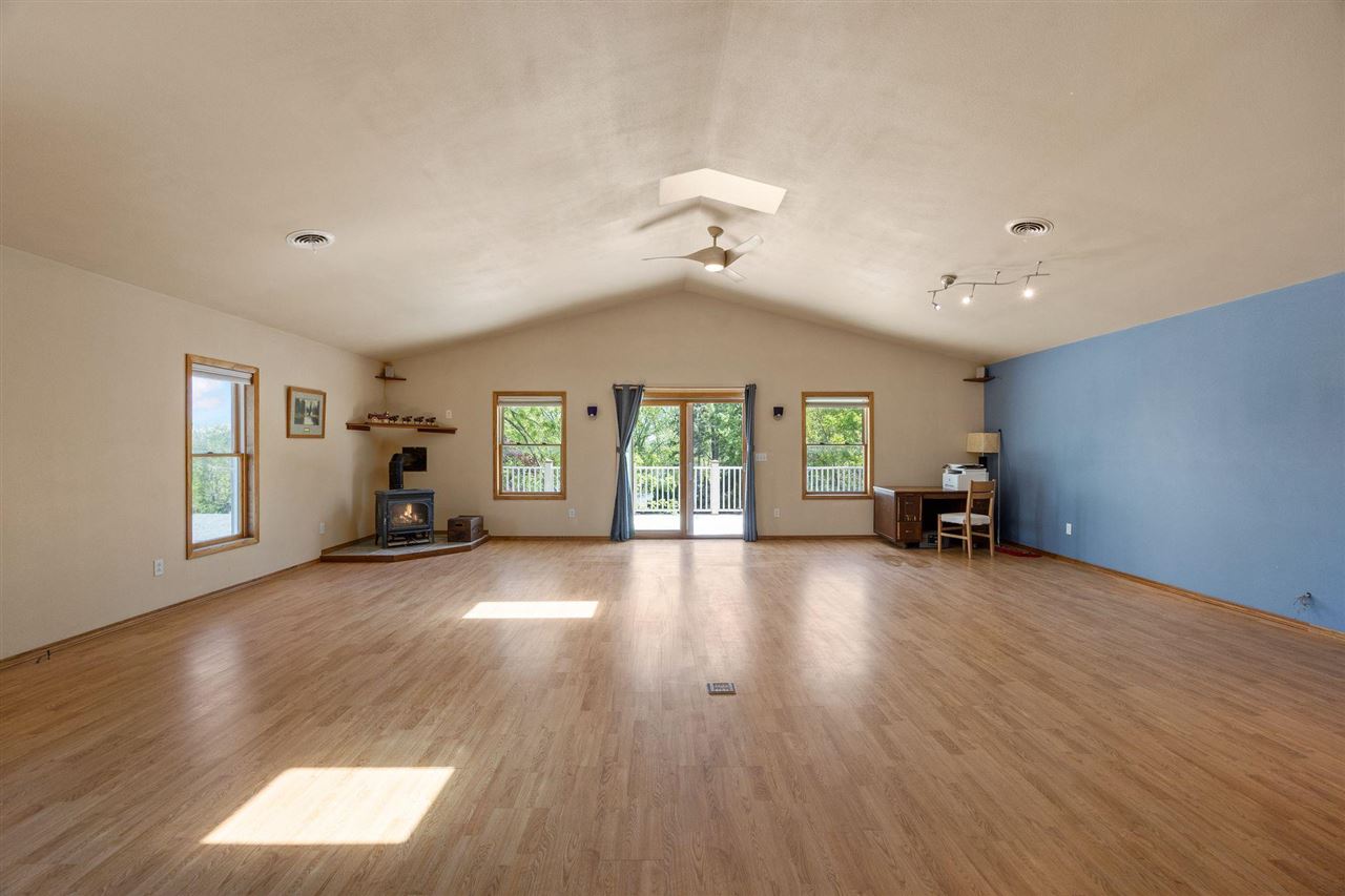 1828 NE Shady Lne North Liberty IA 52317