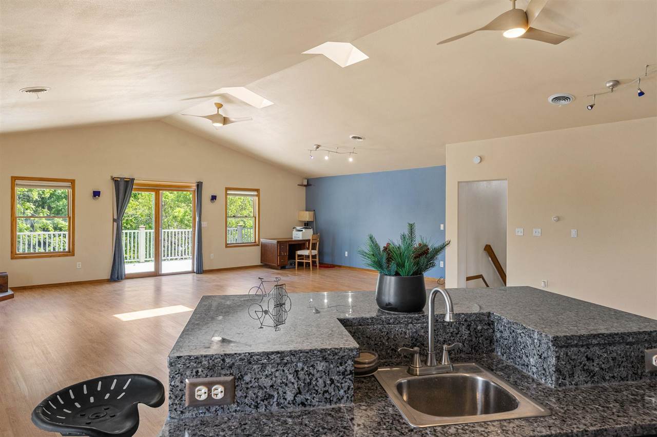 1828 NE Shady Lne North Liberty IA 52317