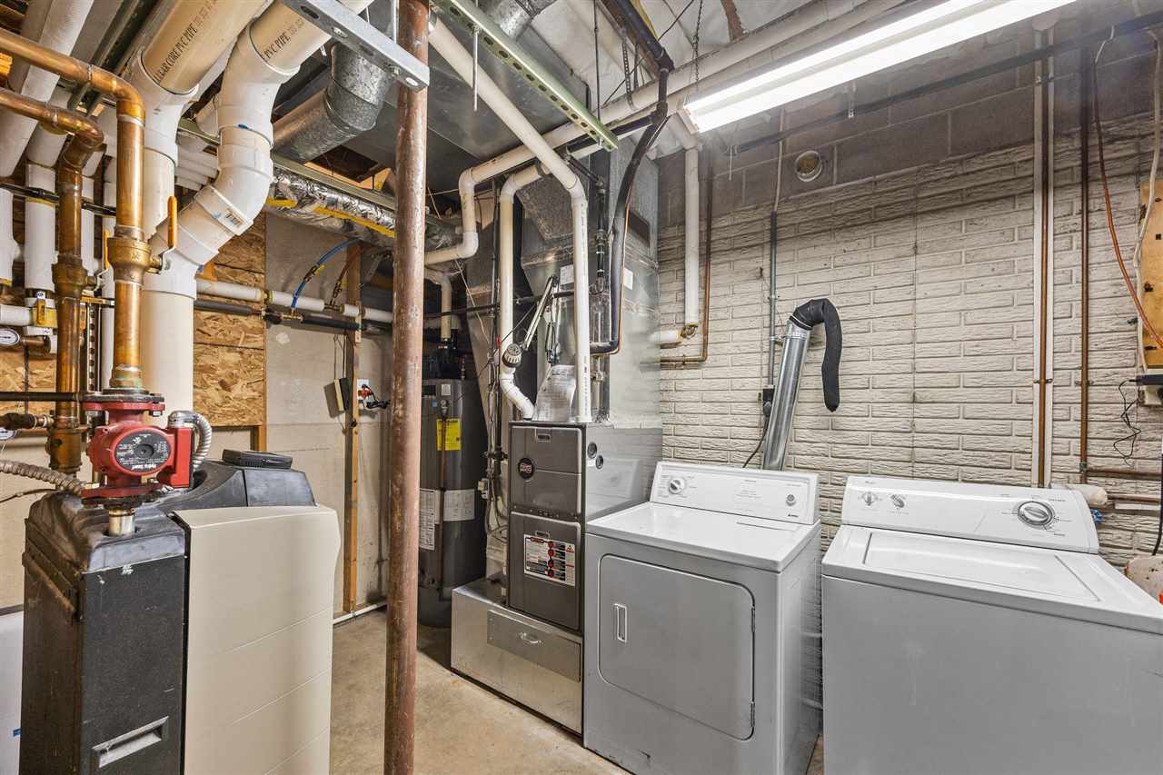 1828 NE Shady Lne North Liberty IA 52317