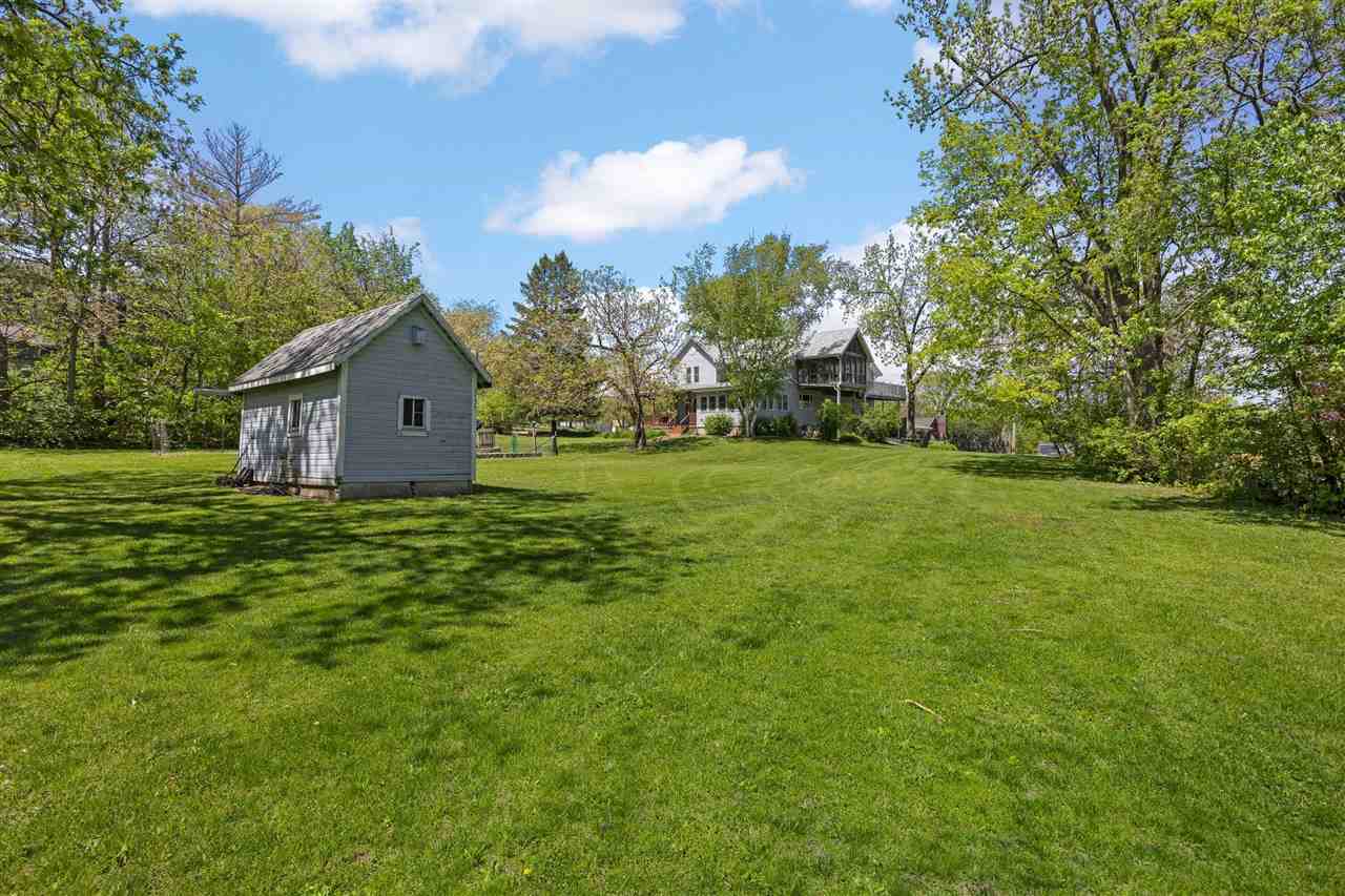 1828 NE Shady Lne North Liberty IA 52317