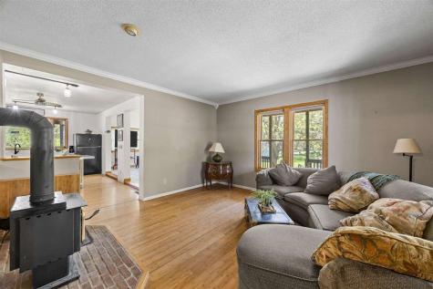 1828 NE Shady Lne North Liberty IA 52317