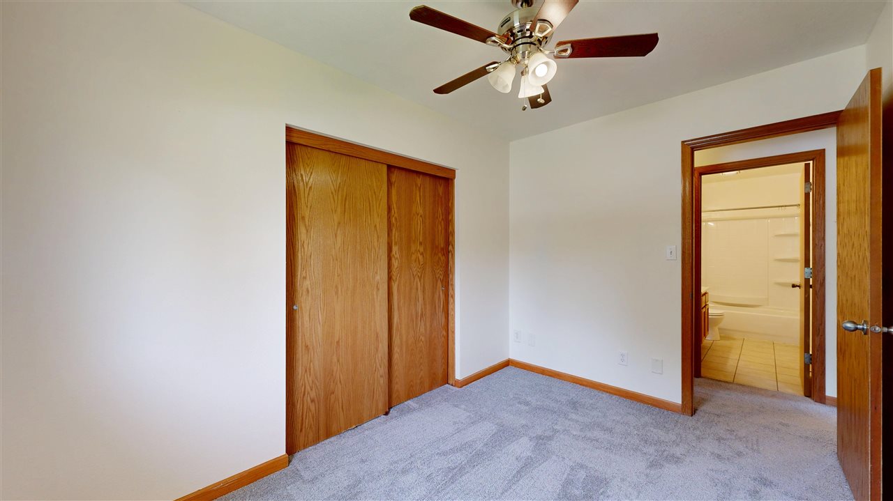 606 Keokuk Court Iowa City IA 52240