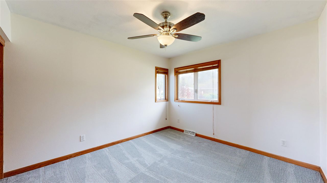 606 Keokuk Court Iowa City IA 52240