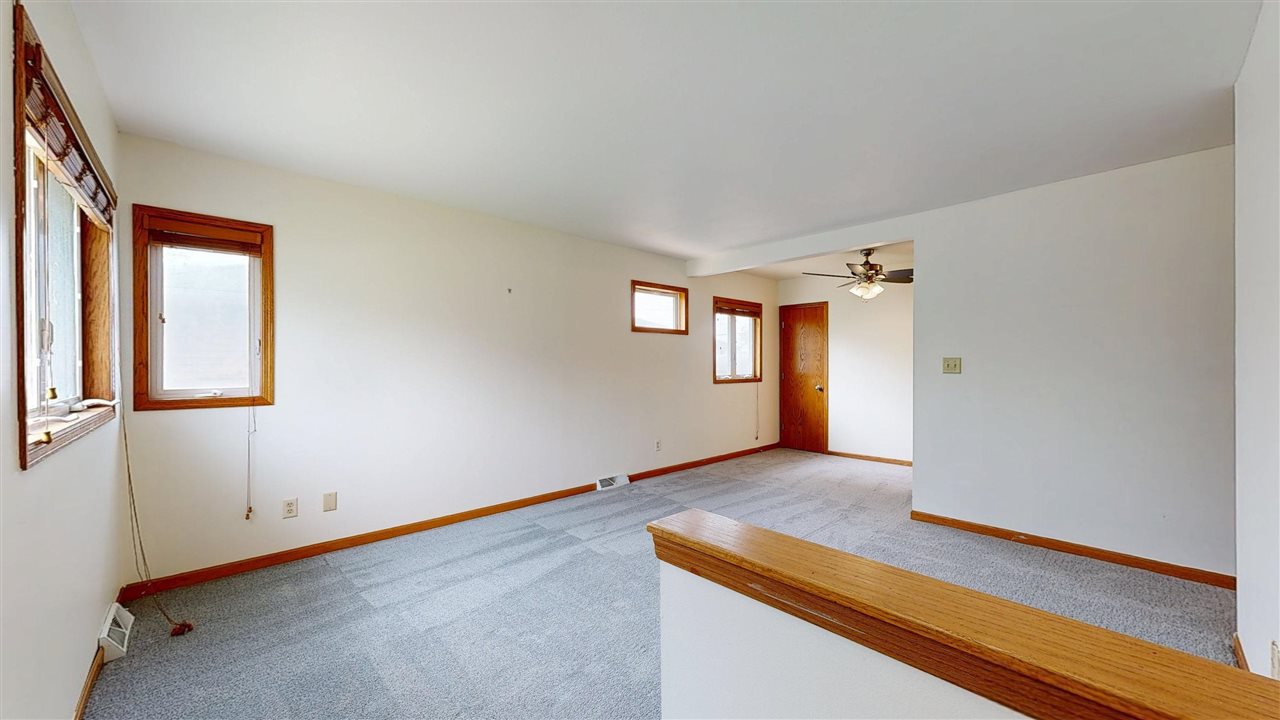 606 Keokuk Court Iowa City IA 52240