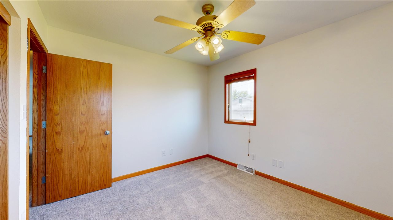 606 Keokuk Court Iowa City IA 52240