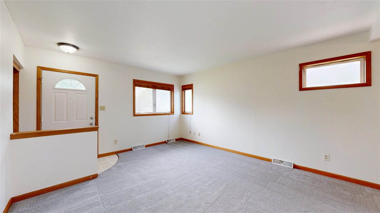 606 Keokuk Court Iowa City IA 52240
