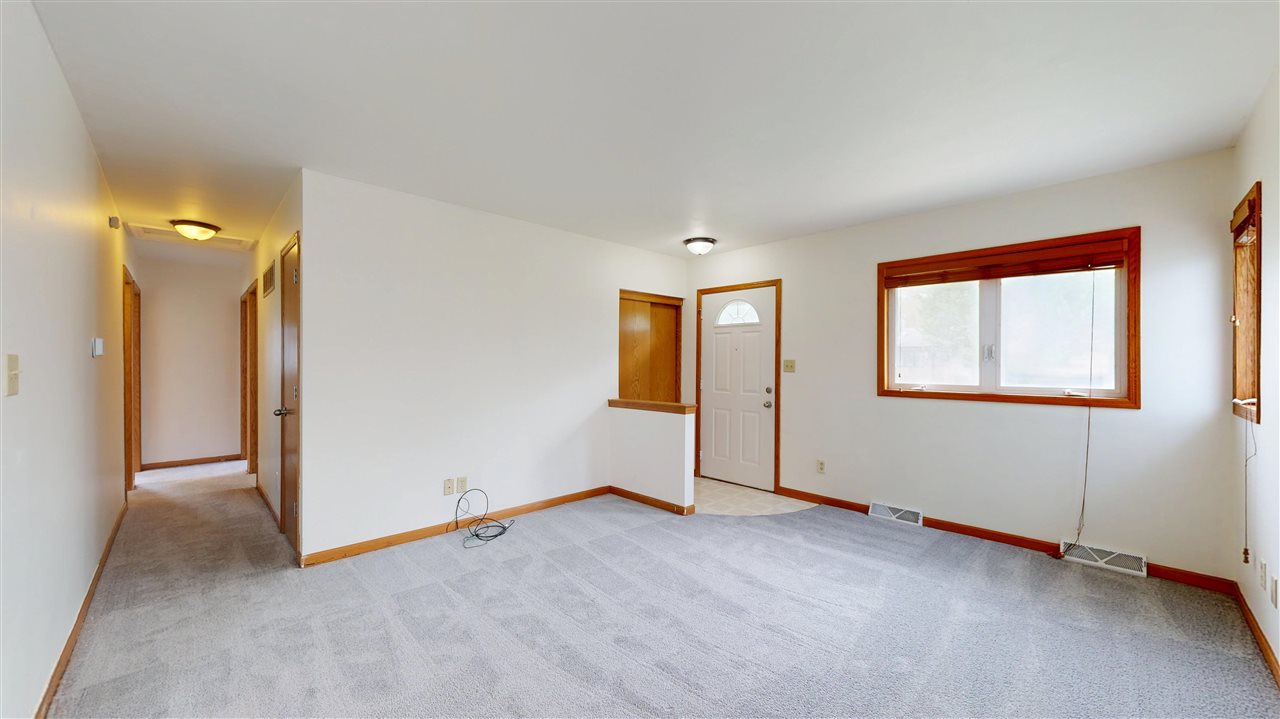606 Keokuk Court Iowa City IA 52240