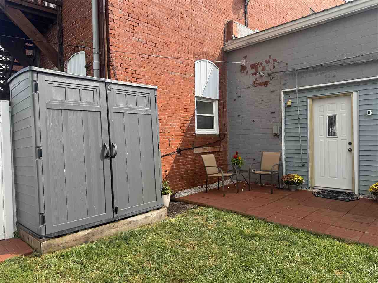 117 E Washington Street Brighton IA 52540