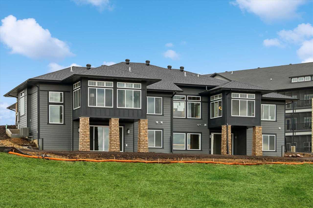 1909 Country Club Drive Coralville IA 52241
