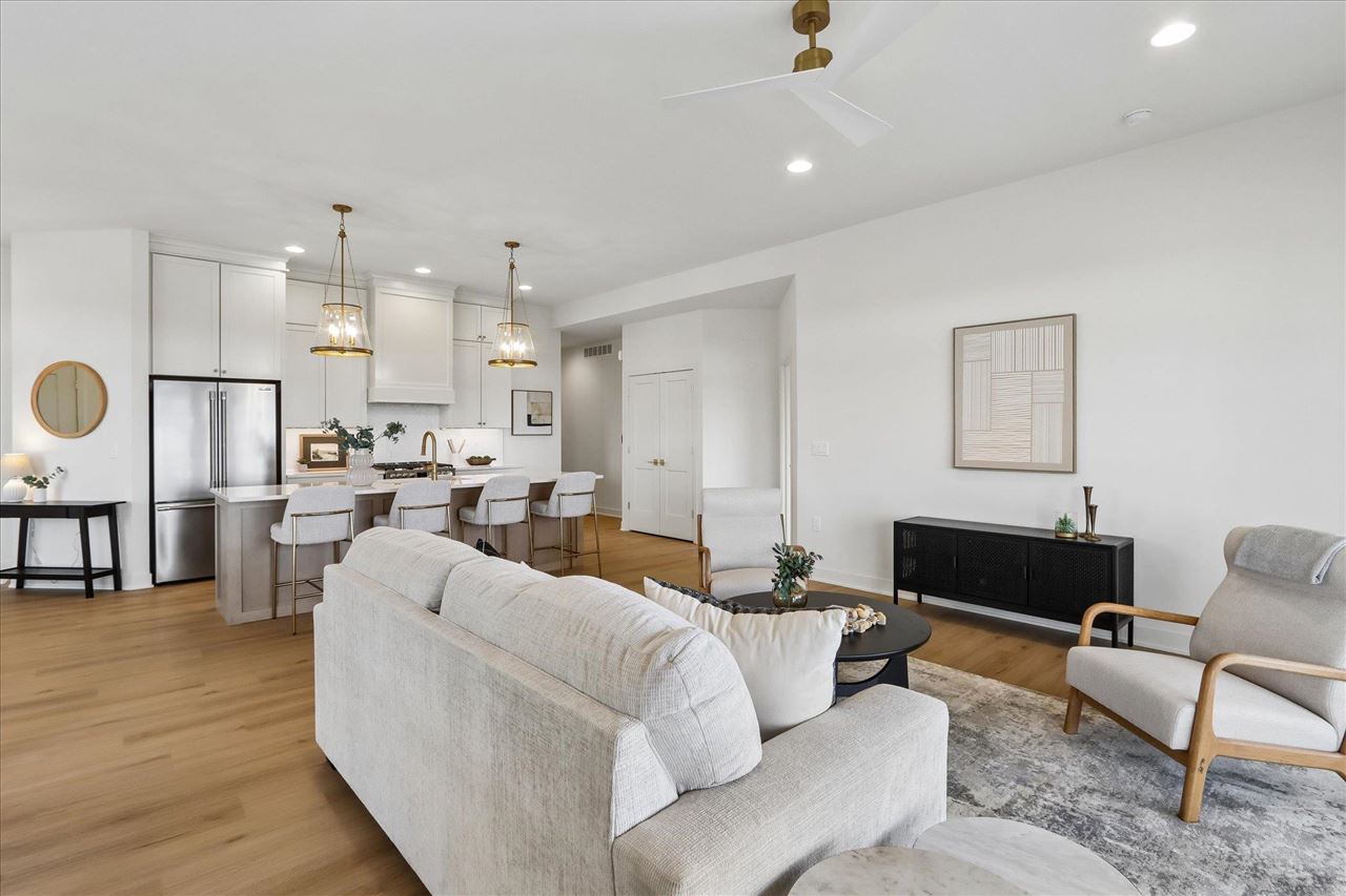 1909 Country Club Drive Coralville IA 52241