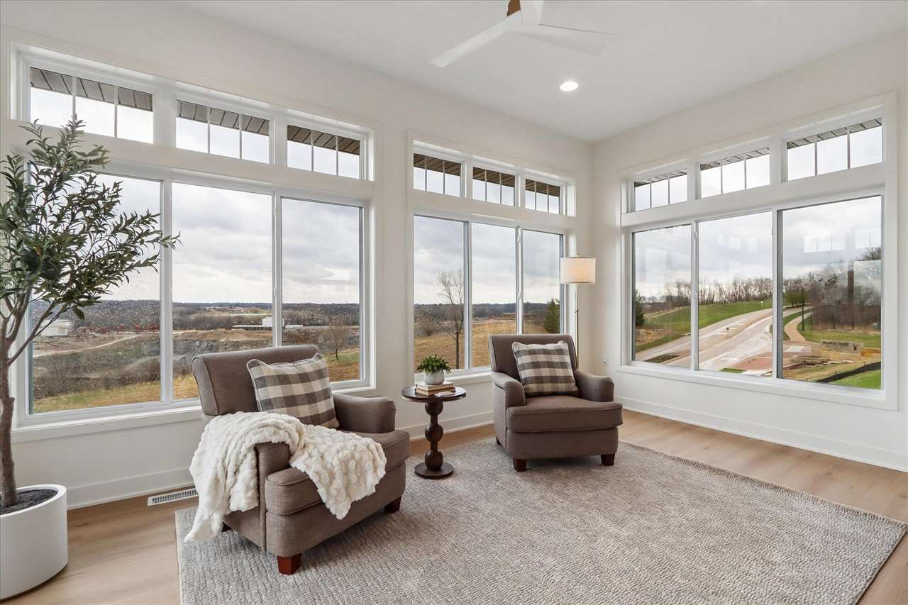 1909 Country Club Drive Coralville IA 52241