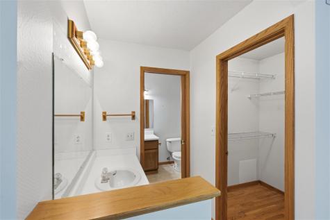 1945 South Ridge Drive Coralville IA 52241
