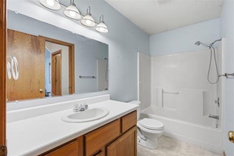 1945 South Ridge Drive Coralville IA 52241