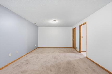 1945 South Ridge Drive Coralville IA 52241