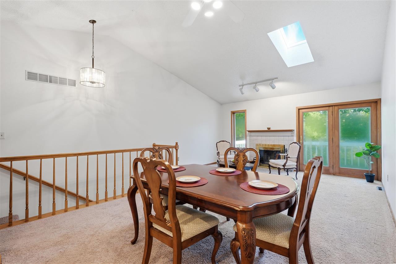 1945 South Ridge Drive Coralville IA 52241
