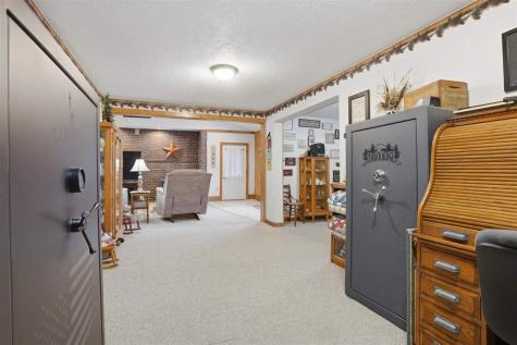 24538 118th Street Columbus Junction IA 52738