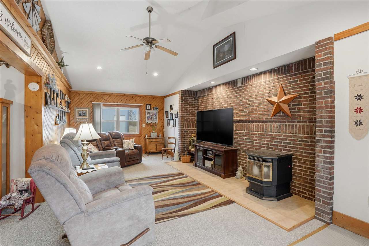 24538 118th Street Columbus Junction IA 52738