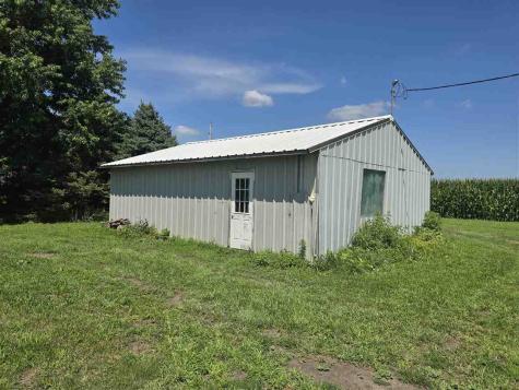 2420 220th Street Mt Pleasant IA 52641