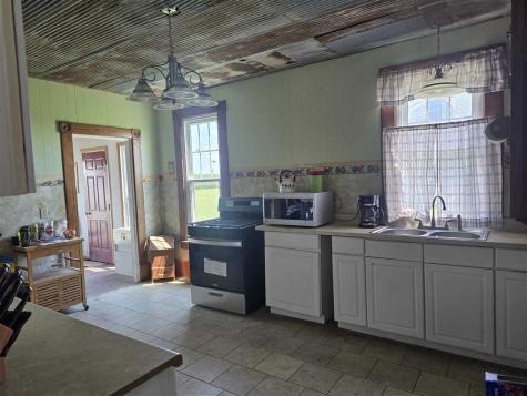 2420 220th Street Mt Pleasant IA 52641