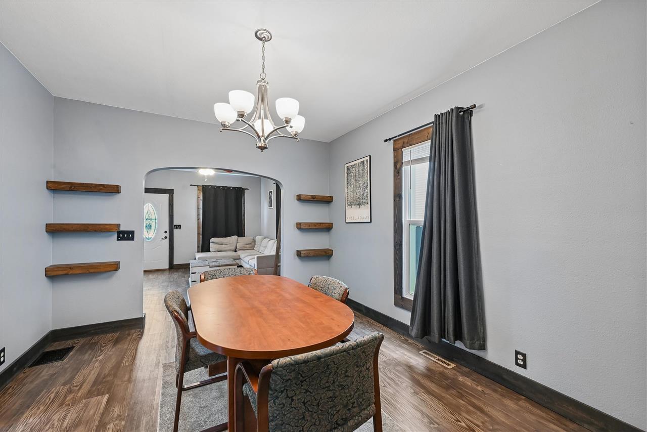 523 SW 6th Avenue Cedar Rapids IA 52404