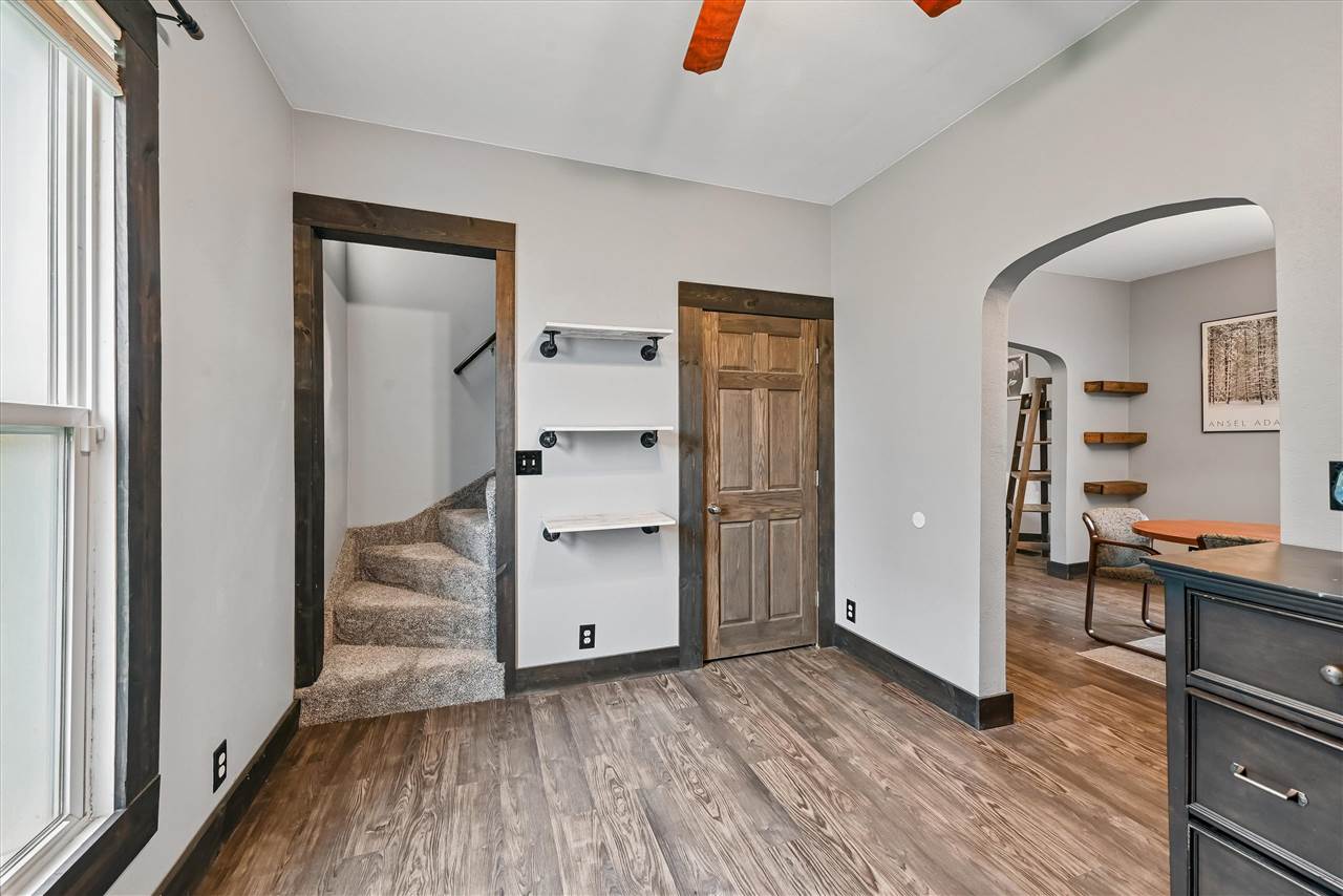 523 SW 6th Avenue Cedar Rapids IA 52404