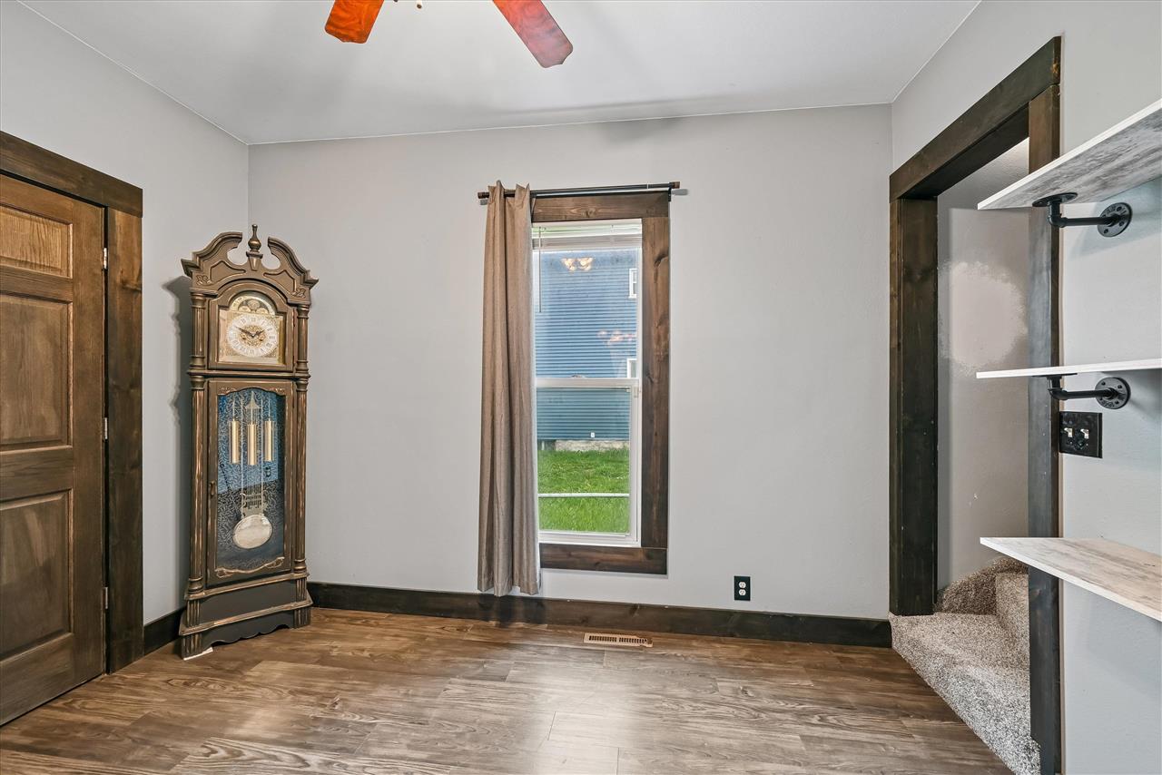 523 SW 6th Avenue Cedar Rapids IA 52404