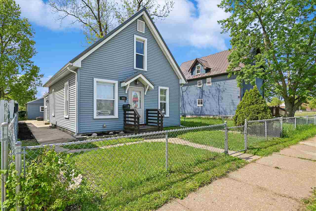 523 SW 6th Avenue Cedar Rapids IA 52404