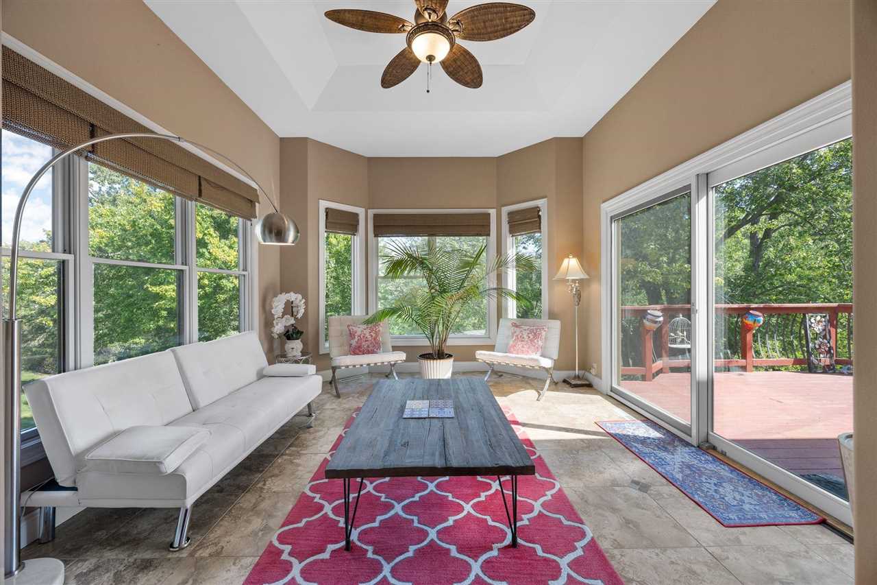 2907 High Bluff Drive Coralville IA 52241