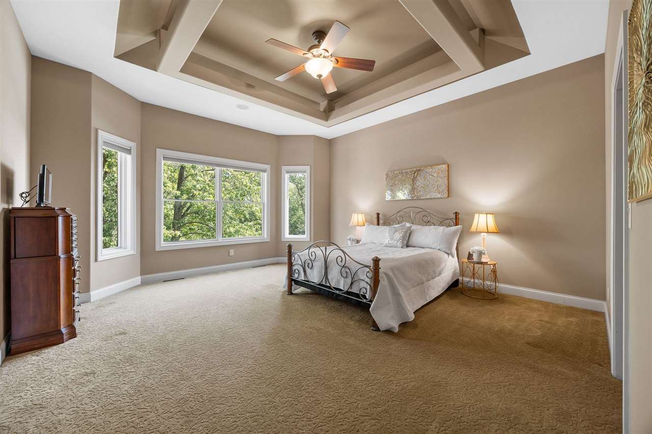 2907 High Bluff Drive Coralville IA 52241